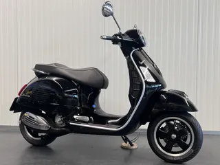 Vespa GTS 300 SUPER