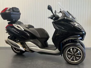 Peugeot Metropolis 400
