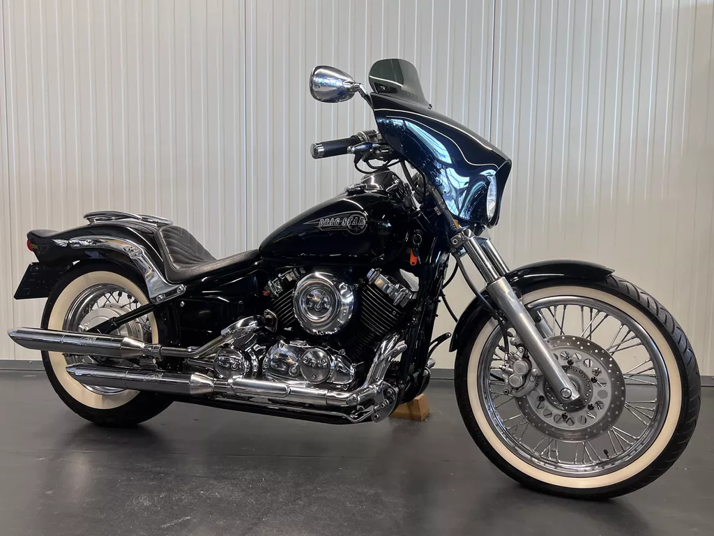 Yamaha XVS 650 DRAGSTAR CUTOMIZED