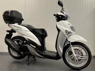 Yamaha XENTER 125
