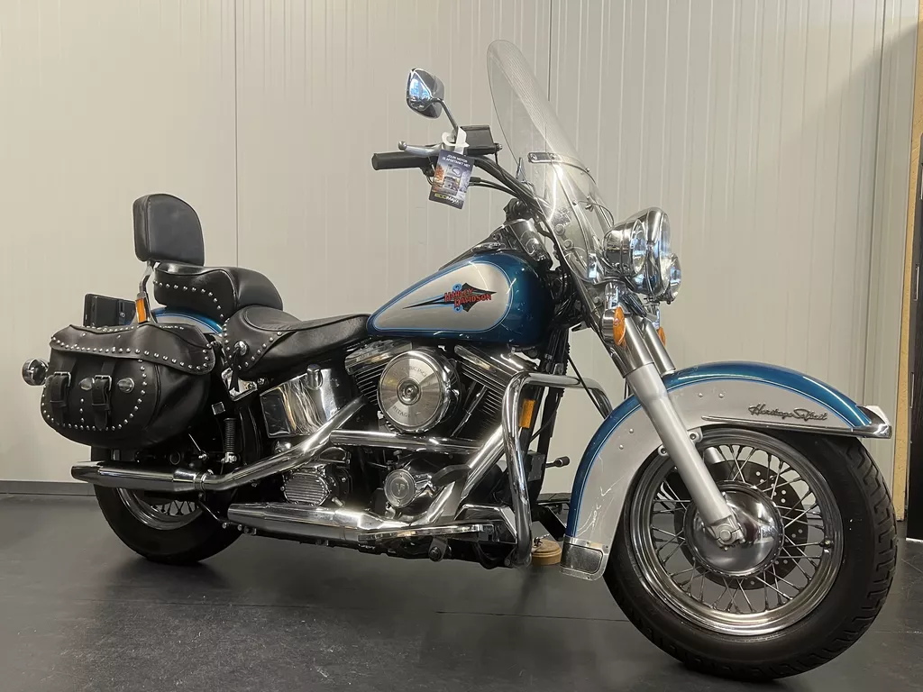 Harley-Davidson Heritage FLSTC CLASSIC