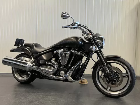 Yamaha XV 1700 WARRIOR