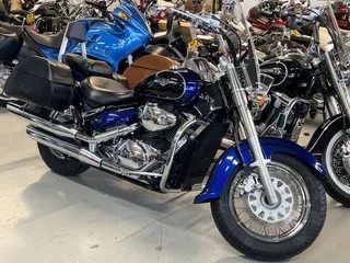 Suzuki Intruder C 800 C800