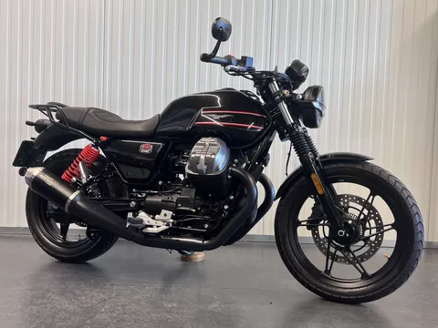 Moto Guzzi V7 STONE SE 850