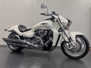 Suzuki M 1800 R