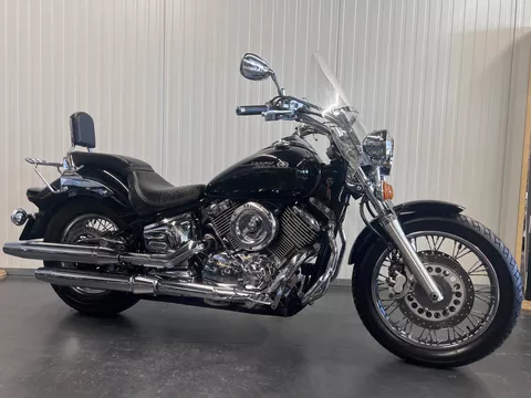 Yamaha XVS 1100 DRAGSTAR
