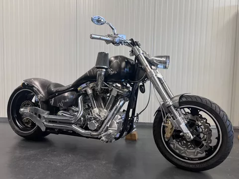 Yamaha XV 1600 CHOPPER