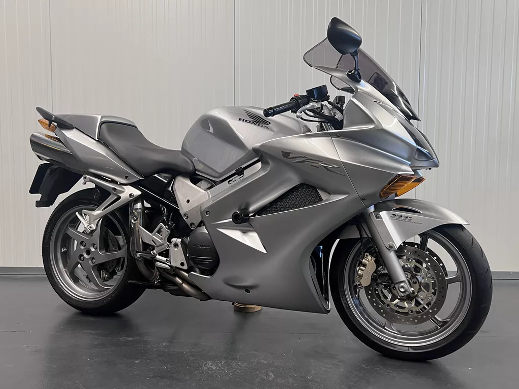 Honda VFR 800 V-TEC ABS