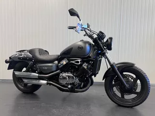Honda VF 750 CUSTOM