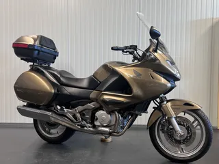 Honda NT 700 V DEAUVILLE