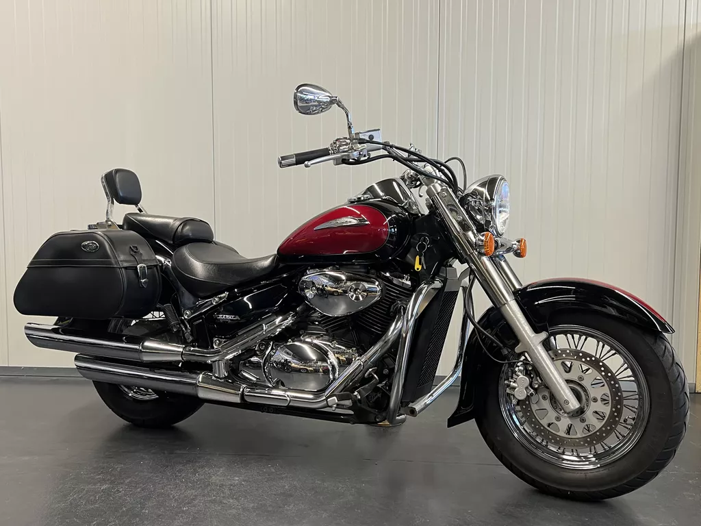 Suzuki VL 800 VOLUSIA INTRUDER