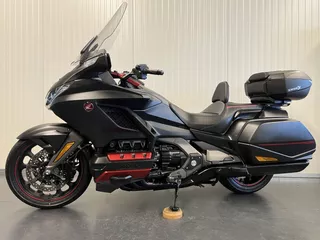 Honda GL 1800 BAGGER DCT GOLDWING