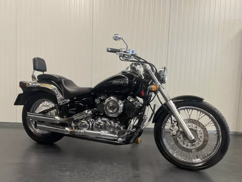 Yamaha XVS 650 CUSTOM