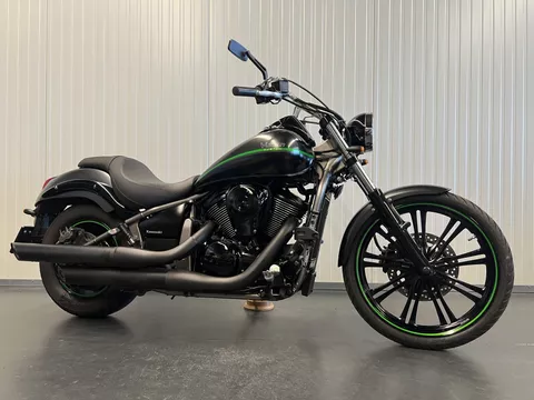 Kawasaki VULCAN 900 CUST