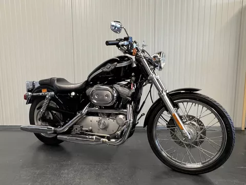 Harley-Davidson XL 883 C 100 YEAR ANNI Harley-Davidson XL 883 C 100 YEAR ANNI
