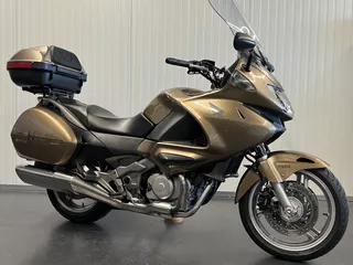 Honda NT 700 V ABS DEAUVILLE NT700V